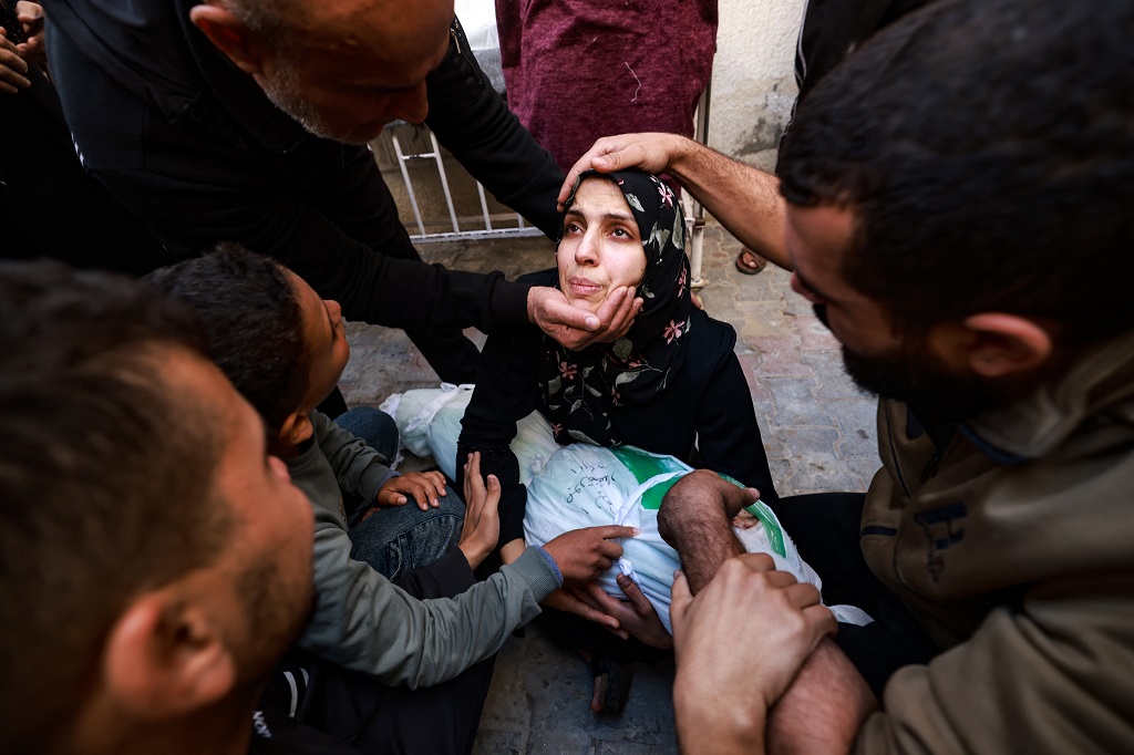 Israël  poursuit ses massacres dans la bande de Gaza : 178 martyrs en 13 heures