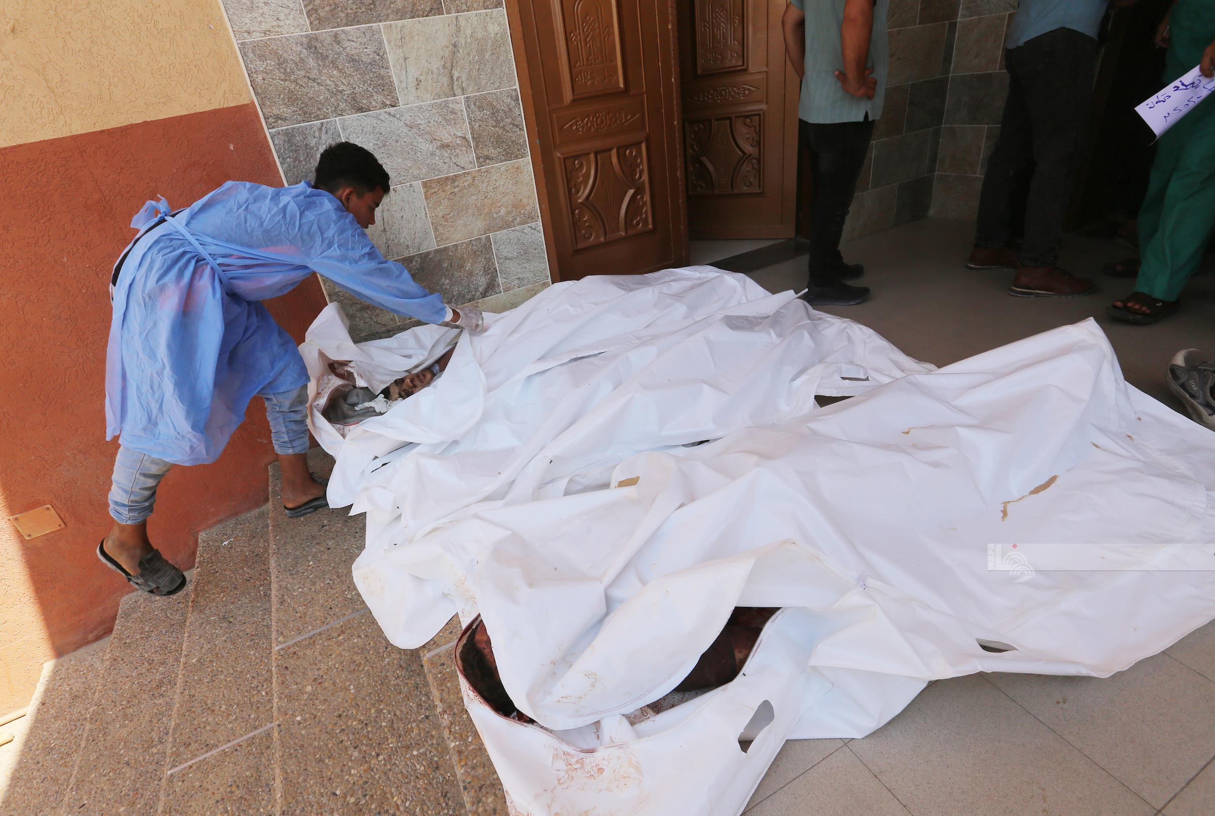 Des morts et plusieurs blessés suite au bombardement israélien d'une tente pour personnes déplacées à Khan Yunis