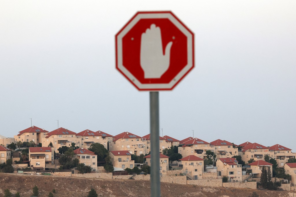 L'occupation s'empare de 2 640 dounams de terres à l'est de Jérusalem