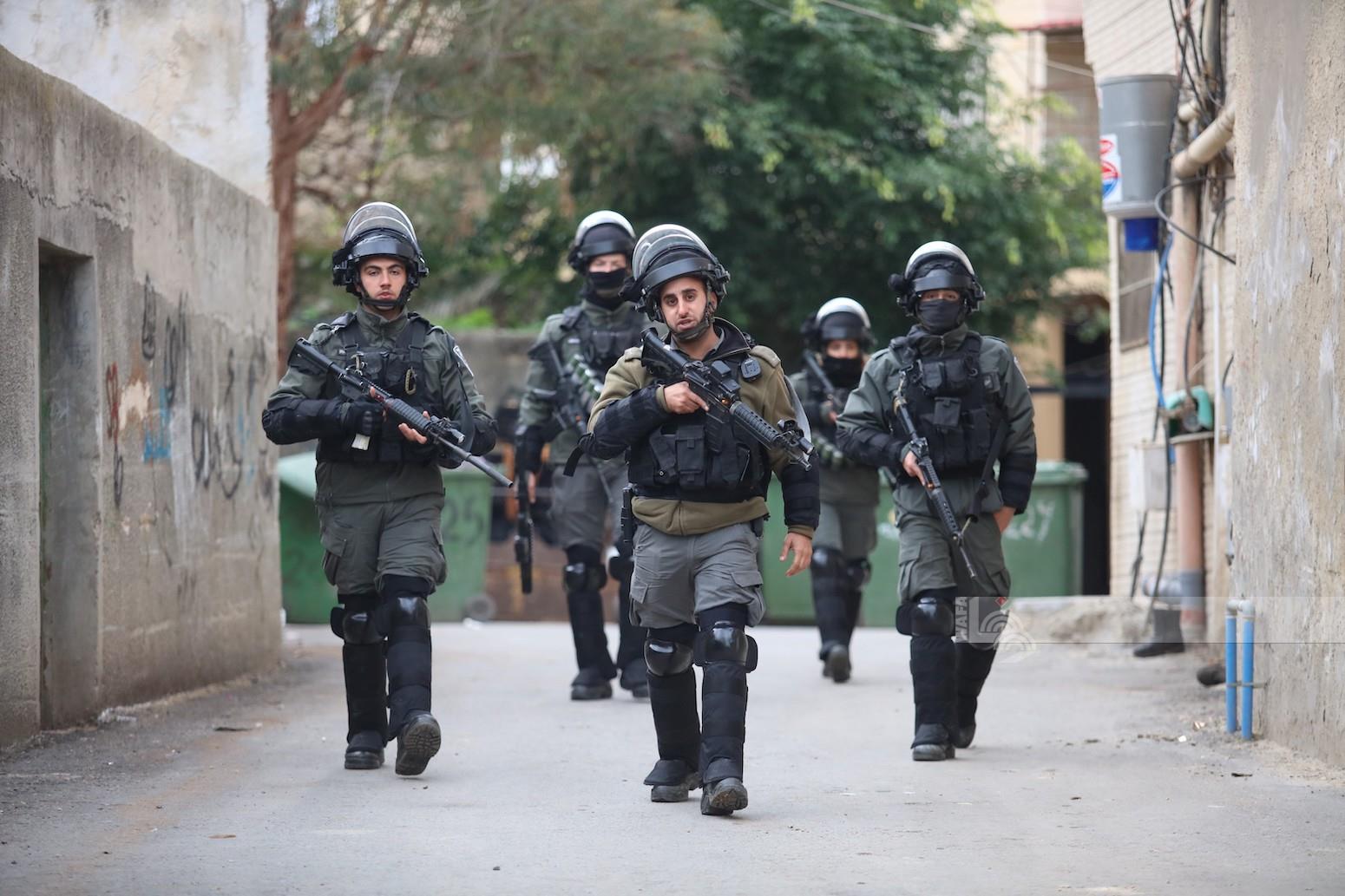 Des affrontements, arrestations et incursions en Cisjordanie occupée 