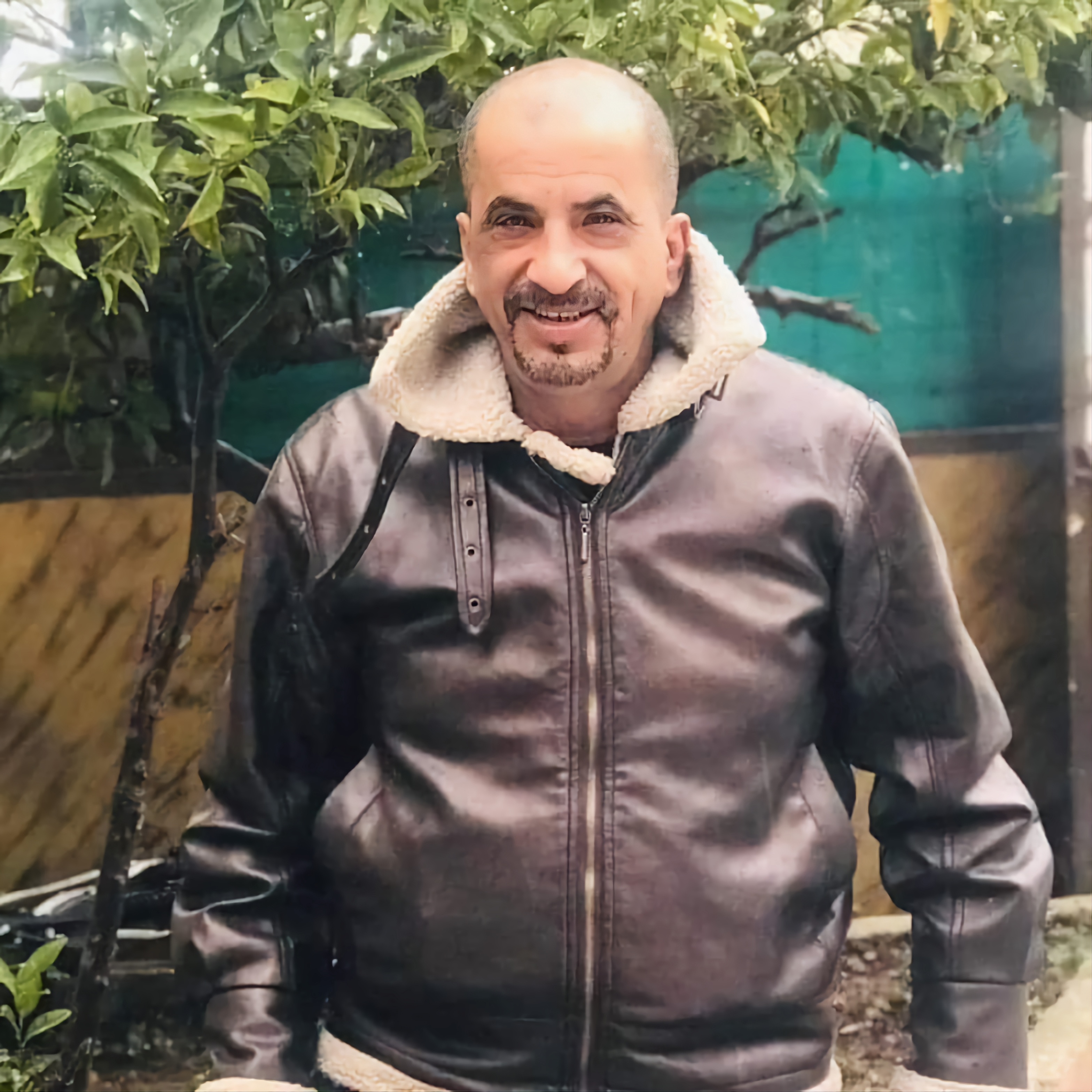 Un travailleur palestinien tué par les tirs israéliens près du mur d’apartheid à Qalqilya