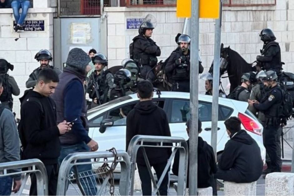 Des colons et soldats israéliens prennent d’assaut plusieurs quartiers à Jérusalem occupée