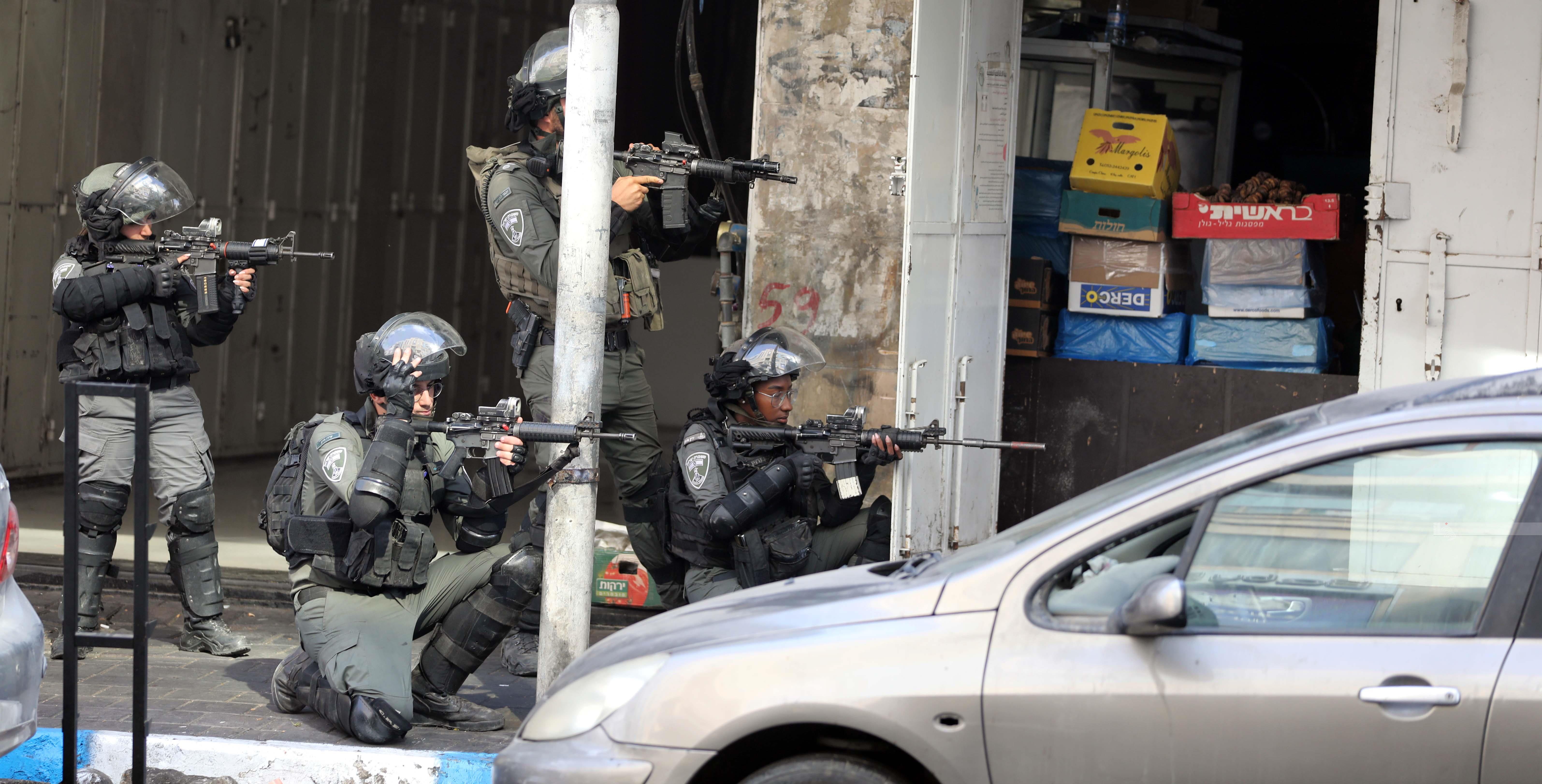 Affrontements avec l'occupation dans plusieurs quartiers de Jérusalem occupée