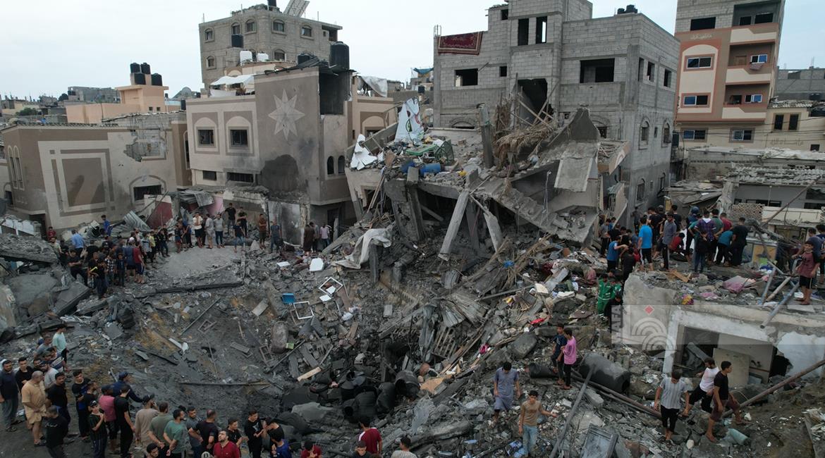 Martyrs et blessés lors des bombardements de l'occupation sur diverses parties de la bande de Gaza