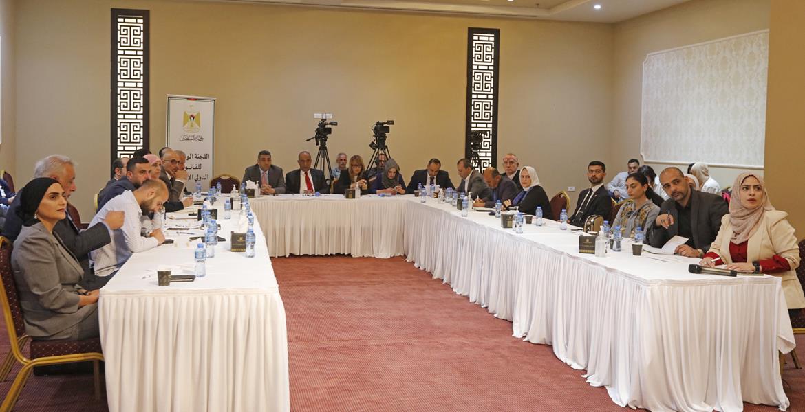Des avocats et des journalistes appellent à activer toutes les voies juridiques pour le meurtre de la journaliste Abu Aqleh Aqla 