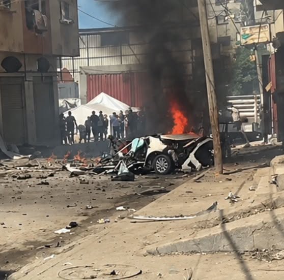 Un Palestinien tué et plusieurs autres blessés dans une frappe israélienne contre un véhicule à Gaza