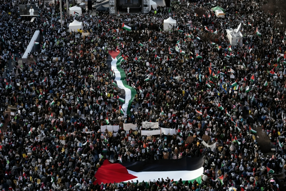 400 000 personnes manifestent à Washington exigeant un cessez-le-feu à Gaza