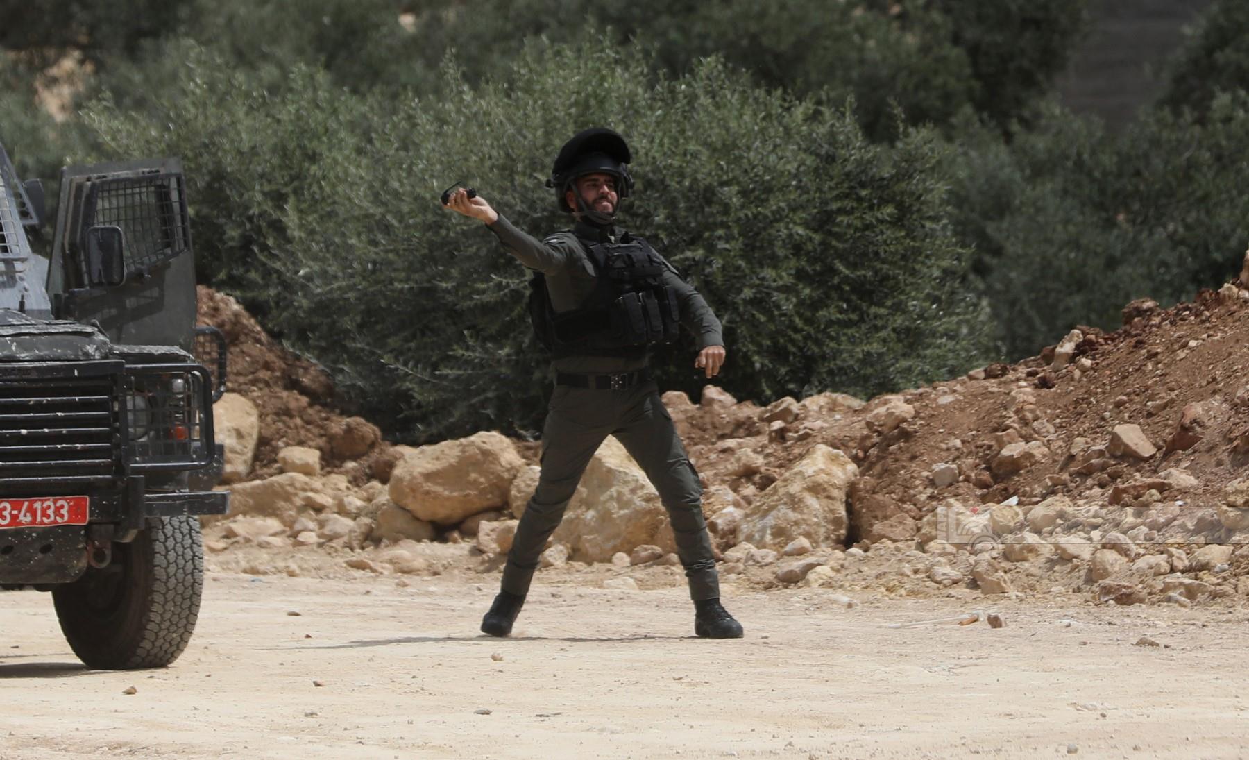 Un jeune palestiniens touché par des tirs israéliens au sud de Naplouse