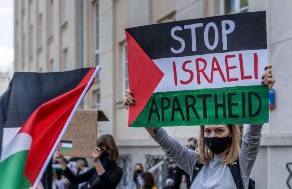 50 professeurs à Harvard dénoncent le racisme de l’occupation et soutien la Palestine  