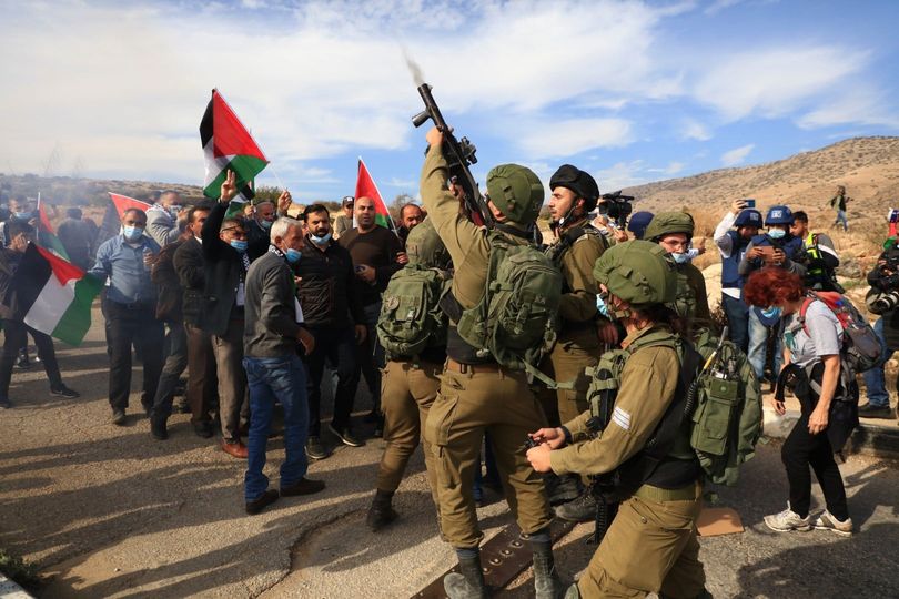 Des violations de l'occupation et ses colons en Cisjordanie 