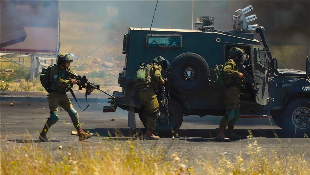 Les soldats d’occupation attaquent des Palestiniens et des journalistes à Bethléem
