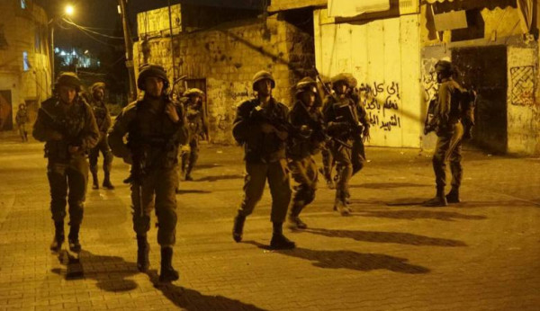 Hébron : l’armée de l’occupation agresse huit civils palestiniens