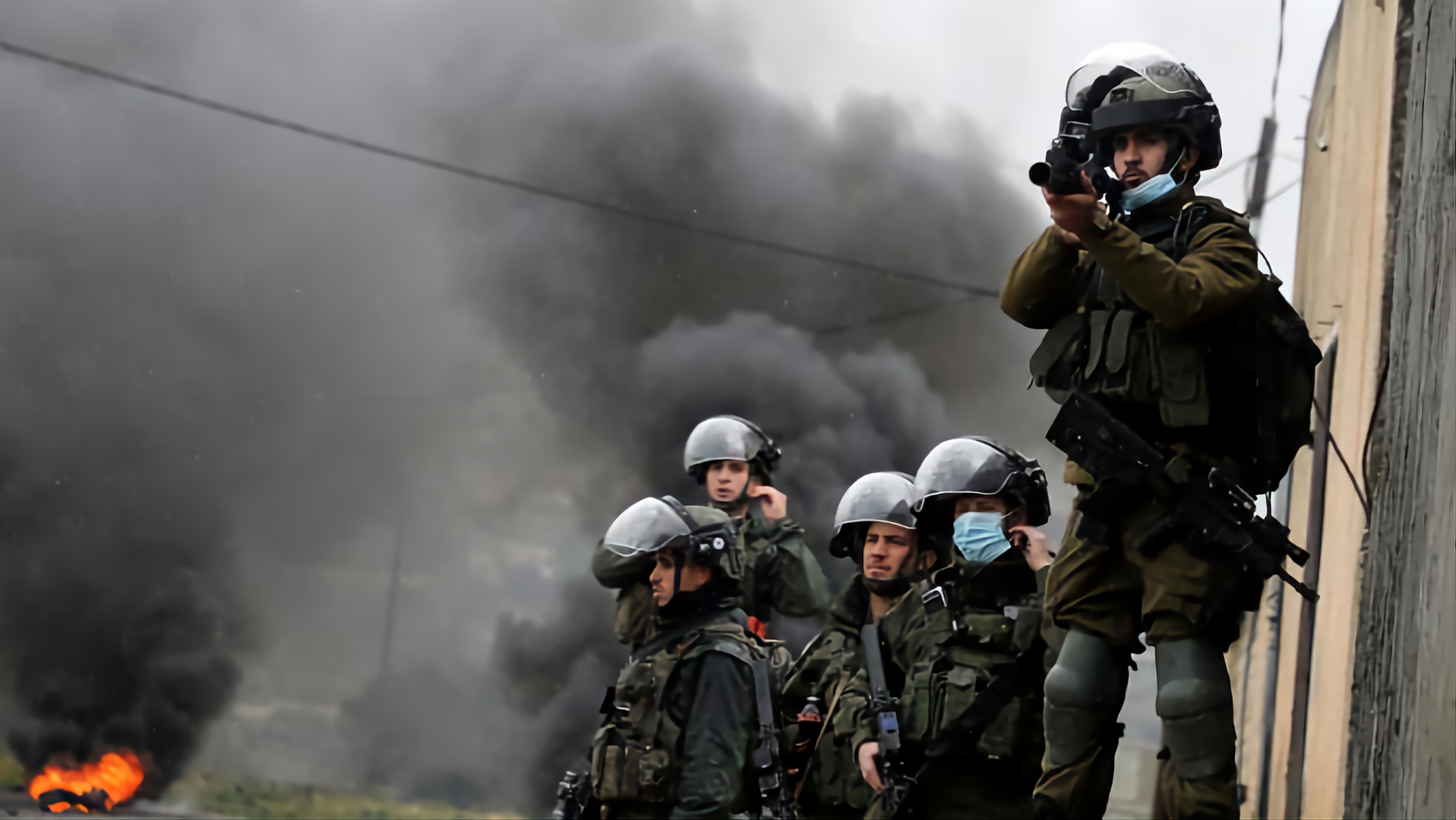 Affrontements avec les forces d'occupation dans un village à Ramallah 
