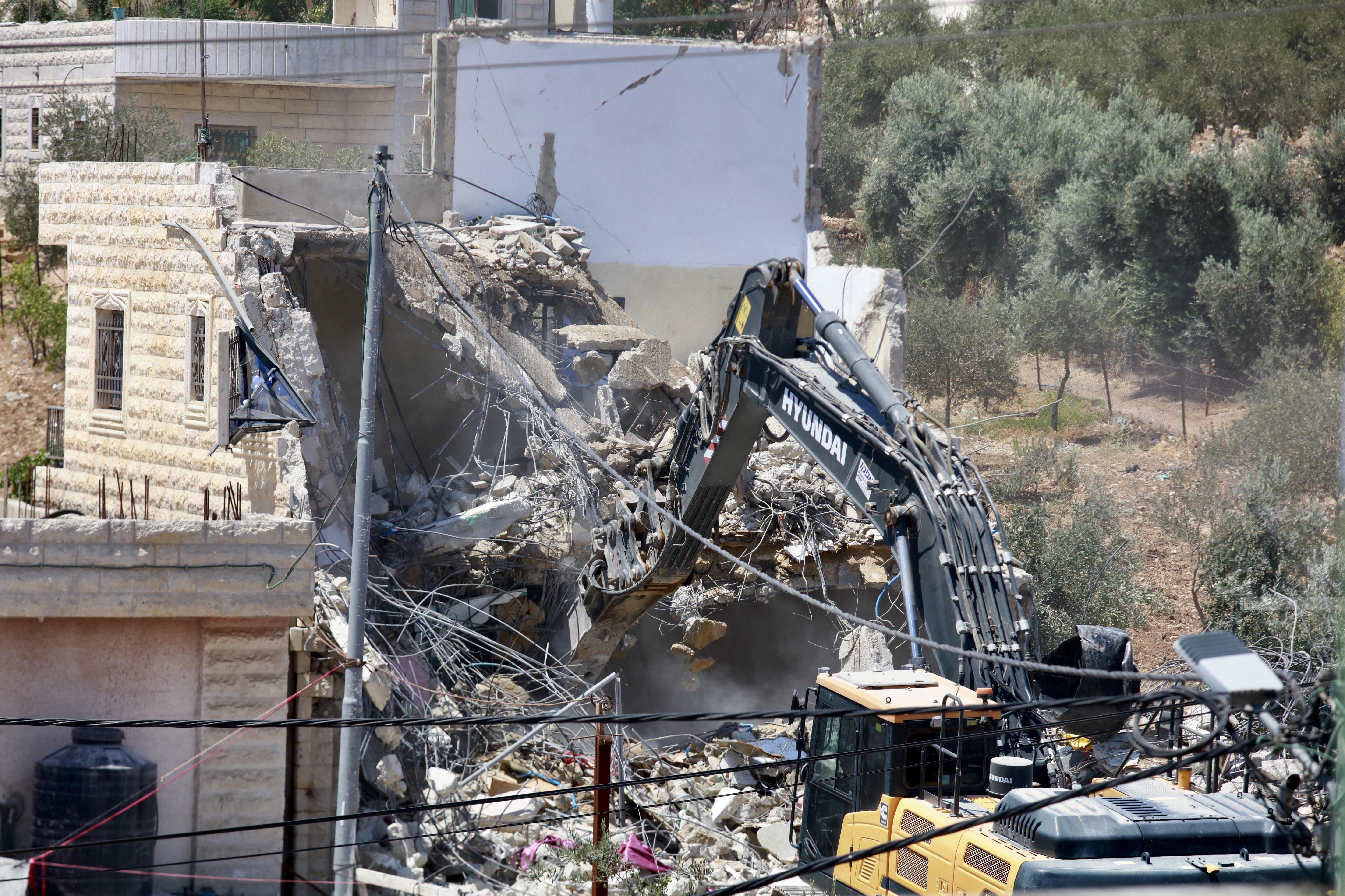 Israël ordonne la destruction des maisons de dix familles au sud de Naplouse