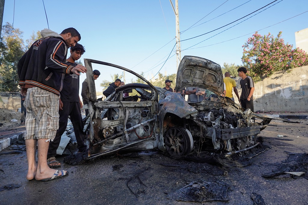 Jour 238 du génocide: Israël continue de tuer les civils palestiniens à Gaza