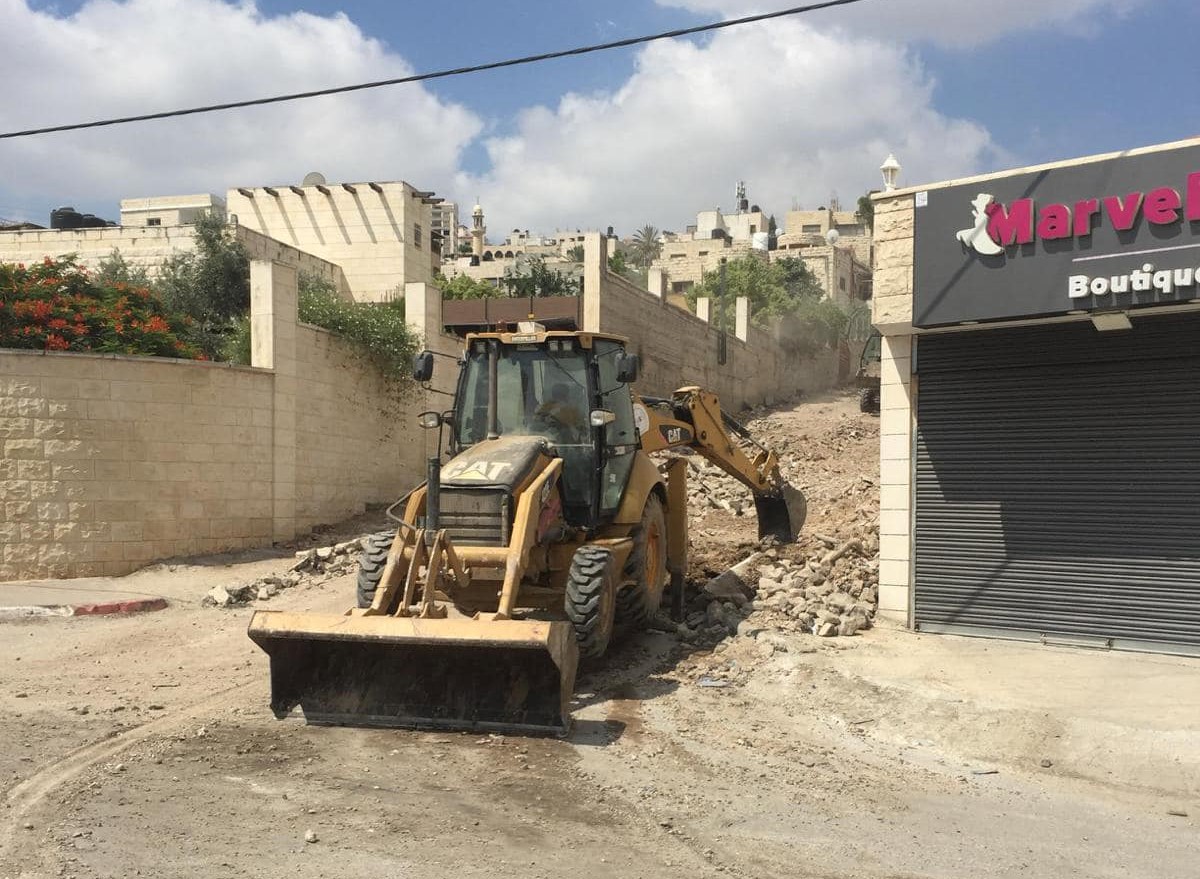 Les travaux se poursuivent dans le camp de Jénine pour reconstruire ce qui a été détruit par l'occupation