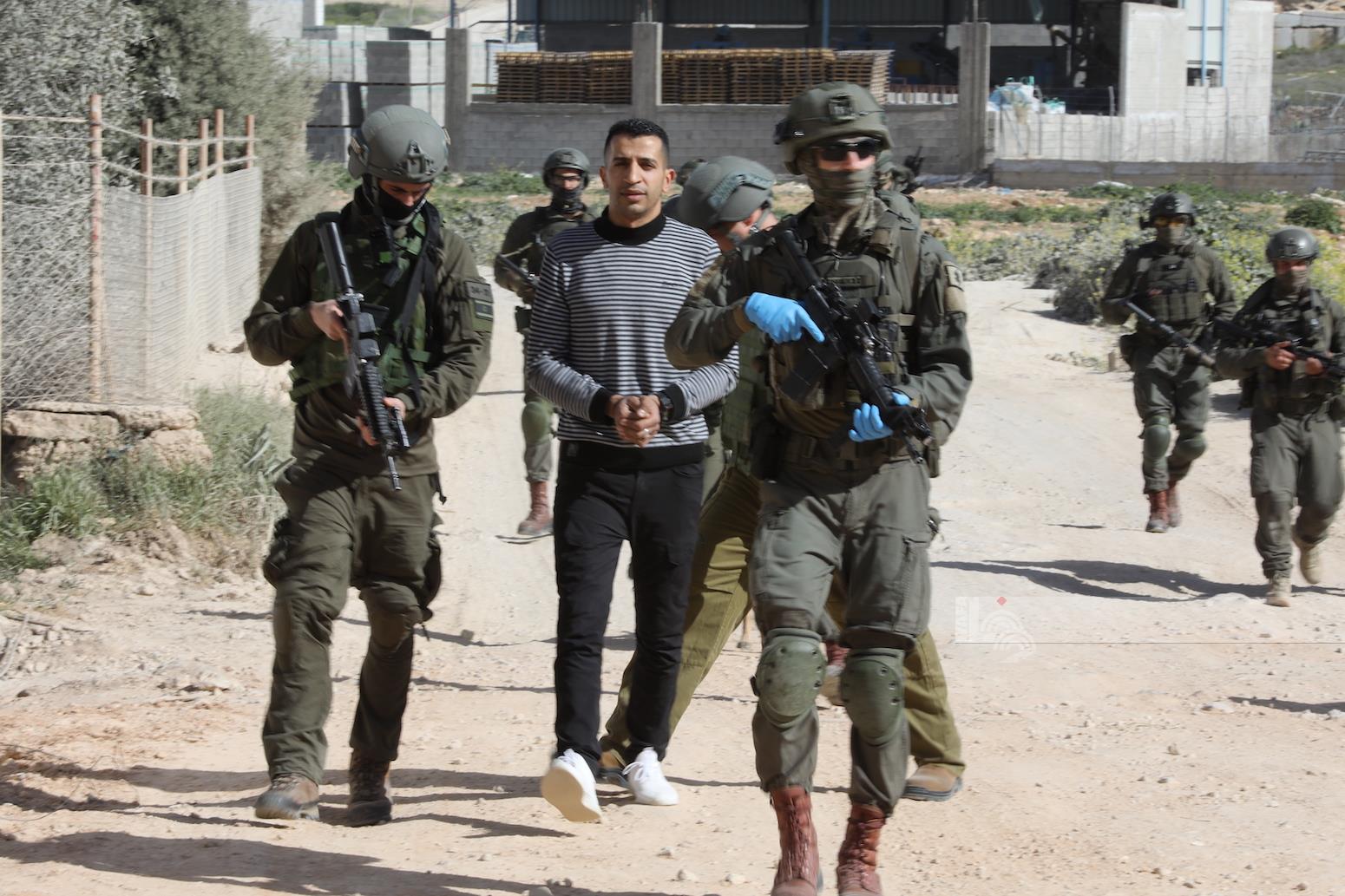 15 Palestiniens capturés par l’armée d’occupation en territoire occupé