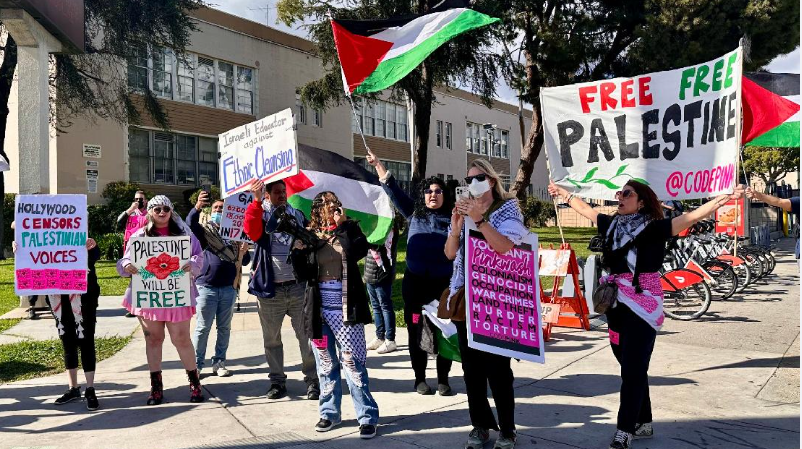 Californie : des manifestants bloquent la route menant aux Oscars en soutien à la Palestine
