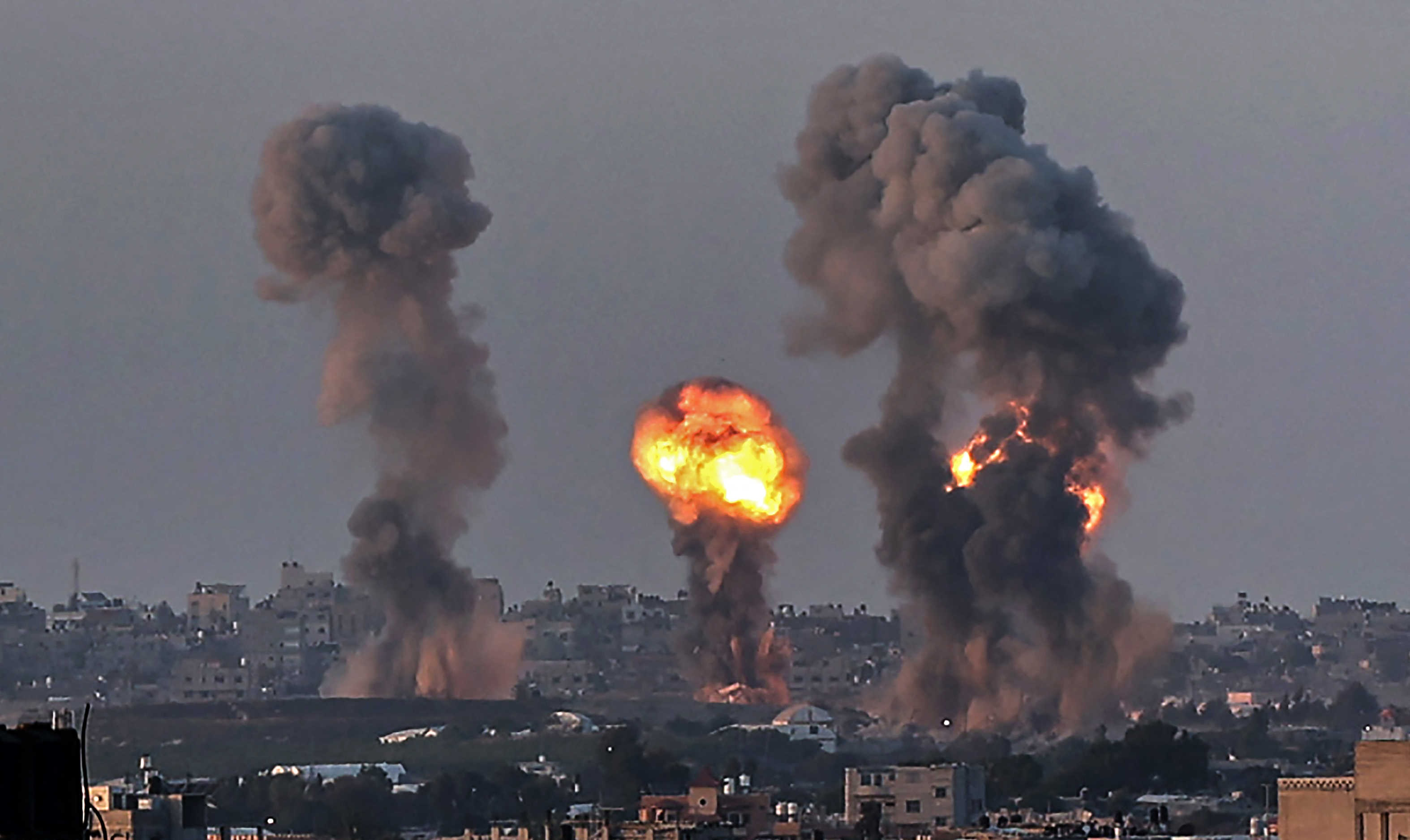 10 martyrs dans un bombardement d'occupation d'une maison à Beit Hanoun