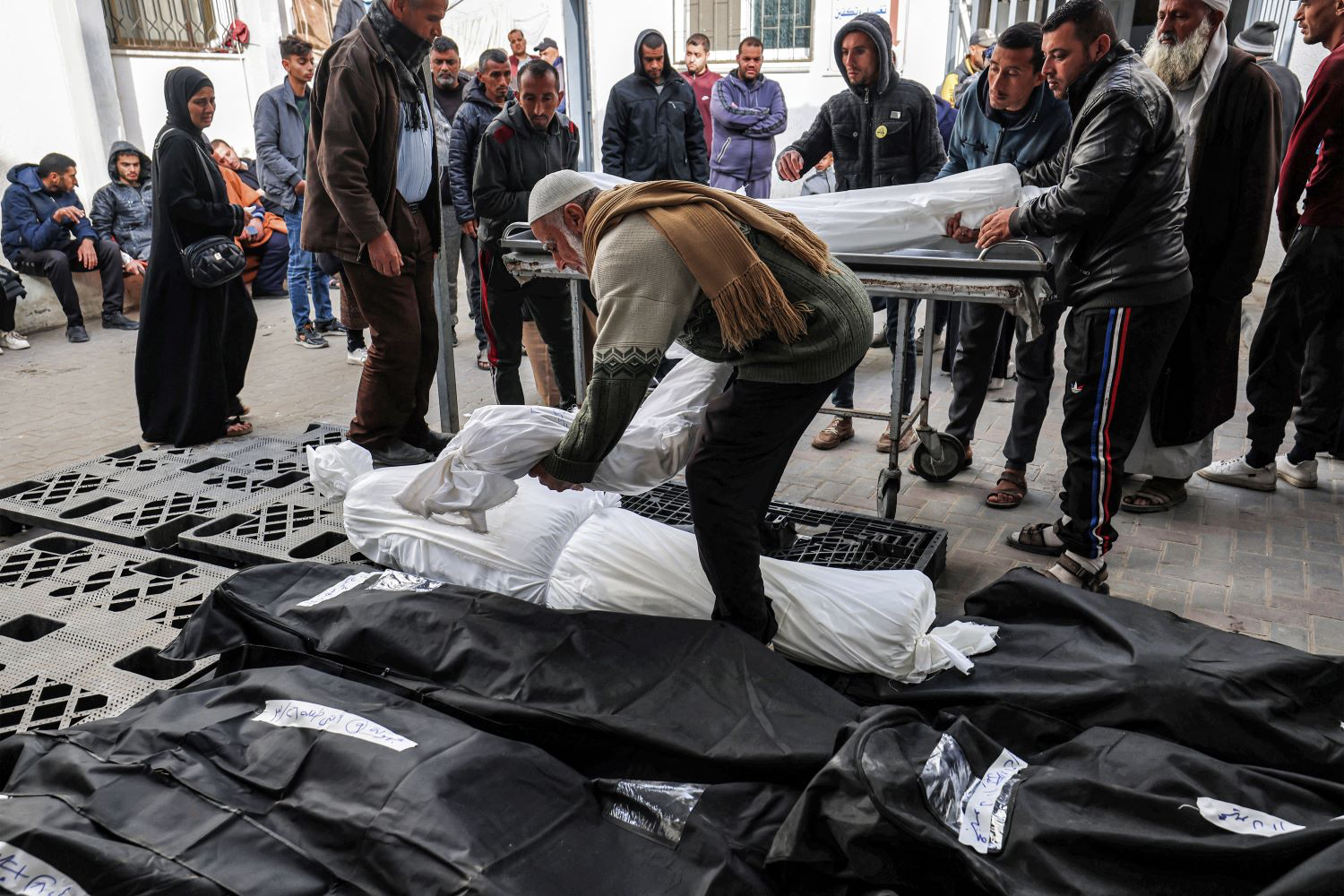 Le bilan de l’agression de l’occupation contre Gaza s’élève à 42 438 martyrs et 99 246 blessés