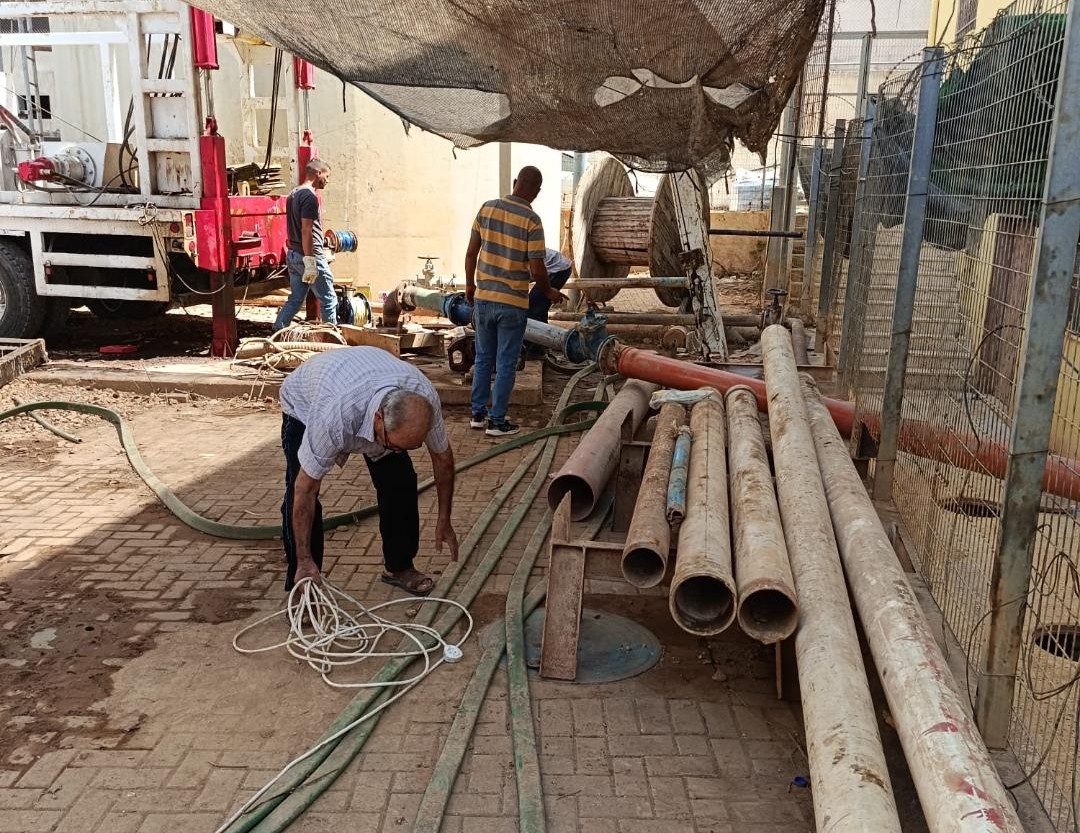 L'Autorité de l'eau travaille à la remise en service de la station Sheikh Ajlin à Gaza afin de réduire les risques liés aux eaux usées.