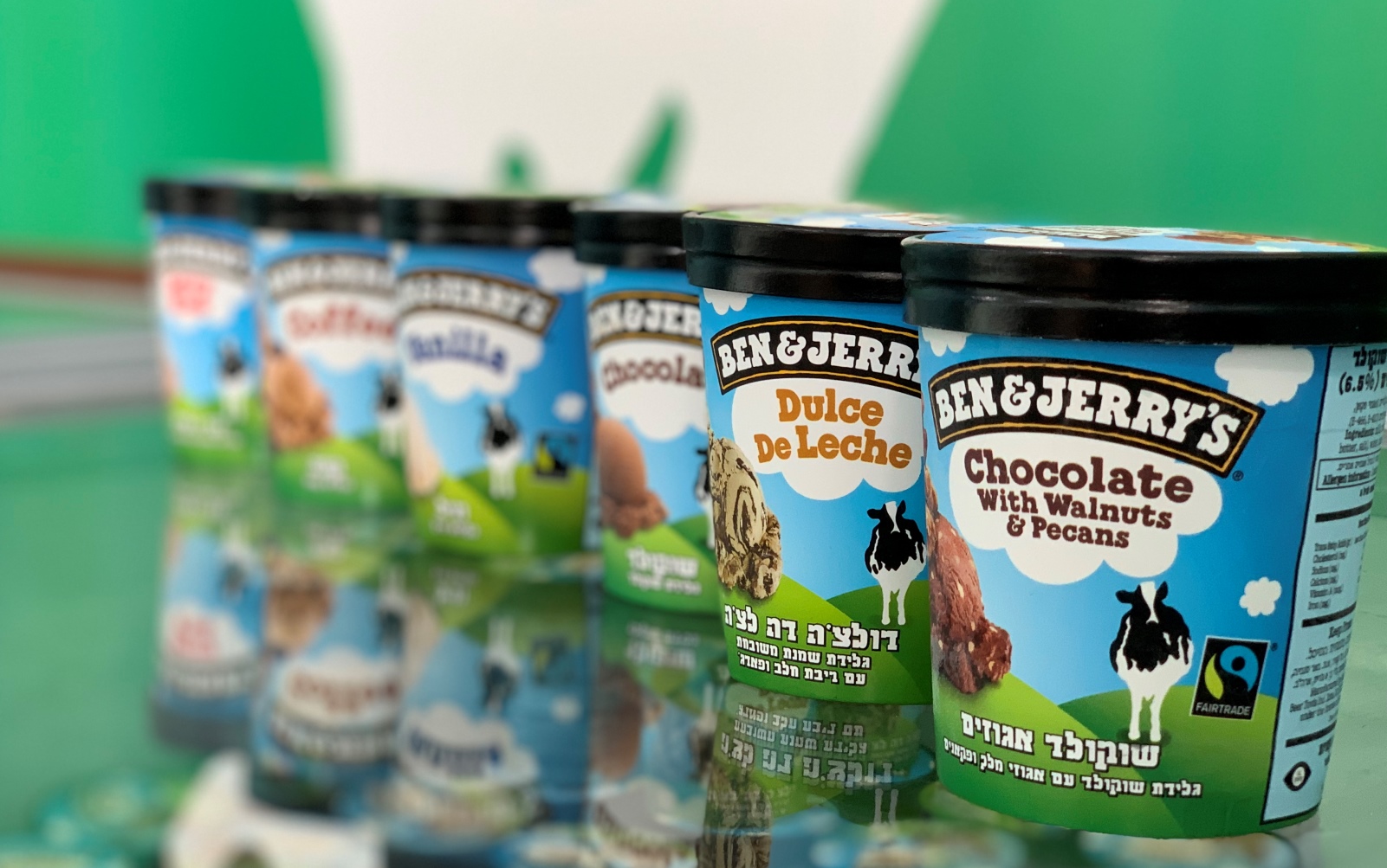 Ben & Jerry's poursuit sa société mère Unilever pour bloquer la vente de ses produits dans les colonies israéliennes