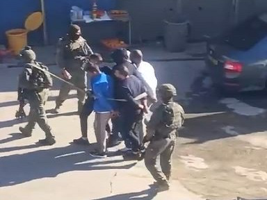 Les forces d’occupation israéliennes arrêtent 6 Palestiniens à Jérusalem occupée