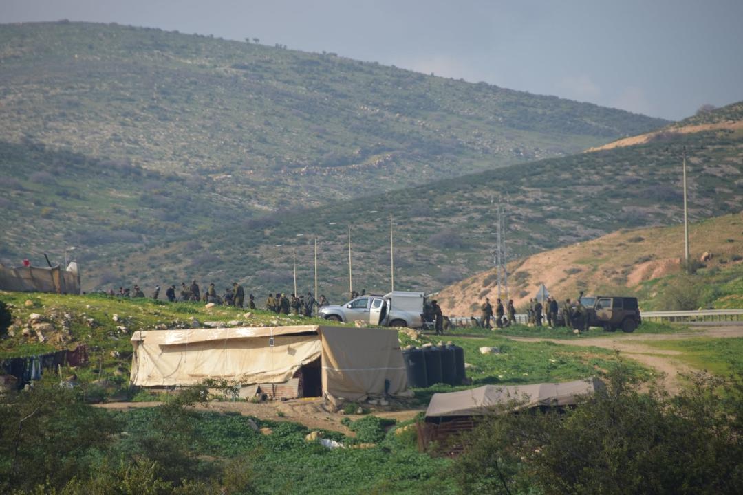 L'occupation israélienne  rassemble ses troupes  dans la Vallée du Jourdain  