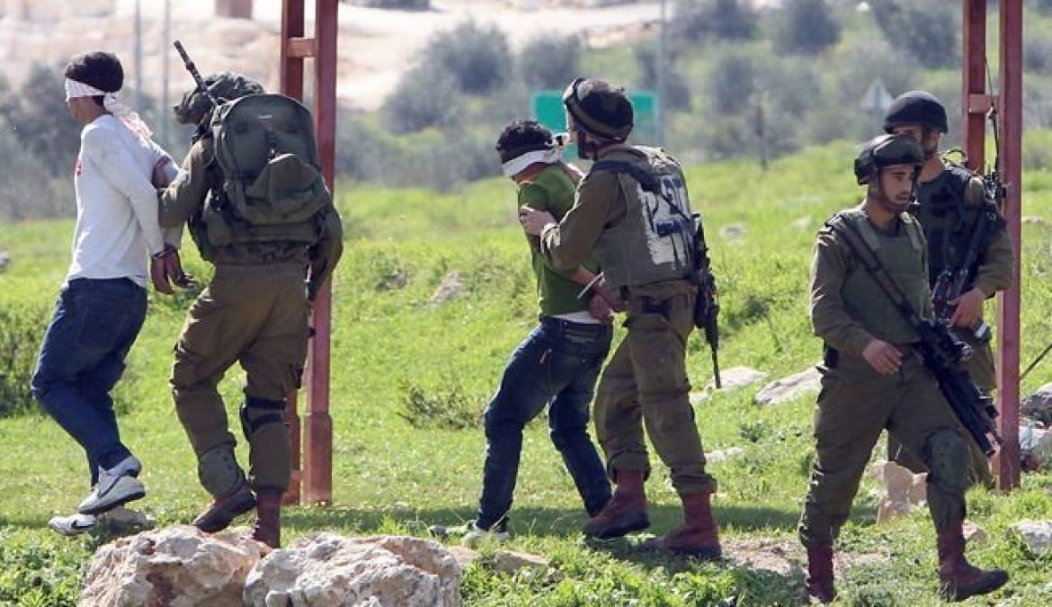 L’armée israélienne arrête 7 Palestiniens dont un journaliste en Cisjordanie occupée