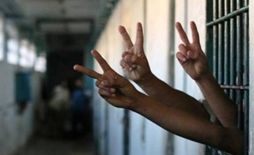 Trois prisonniers, dont deux frères entrent dans une nouvelle année dans les prisons d'occupation
