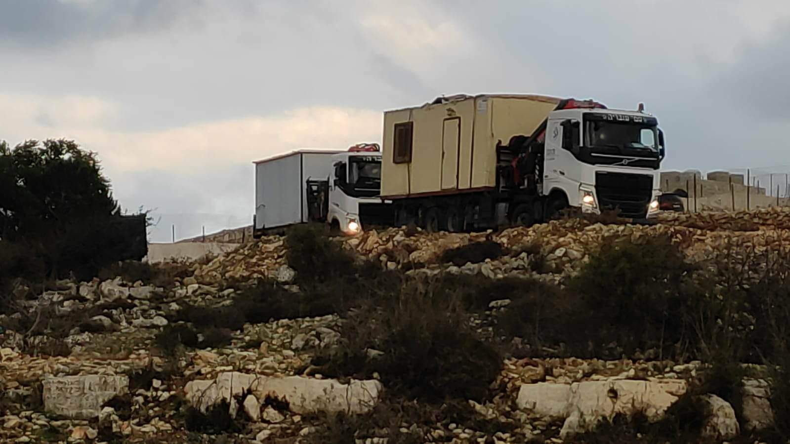 L’occupation saisit deux serres agricoles près de Ramallah