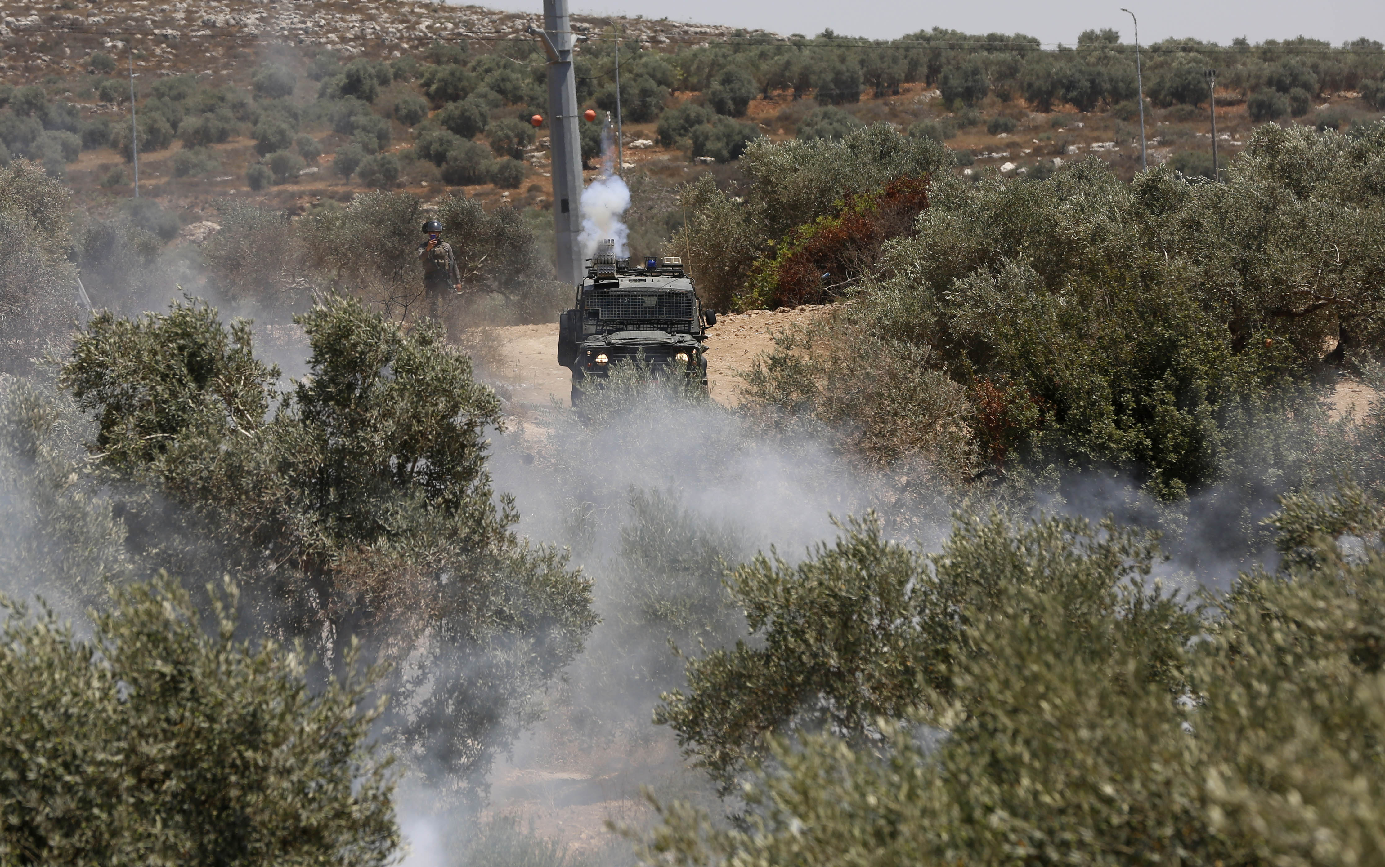 Cas d'étouffement alors que les forces israéliennes répriment des marches anti-vol de terres à Naplouse