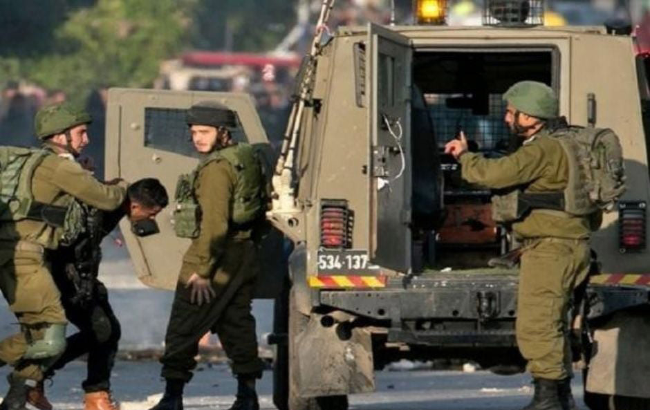 Les forces d’occupation israéliennes arrêtent 4 Palestiniens dont une femme en Cisjordanie occupée