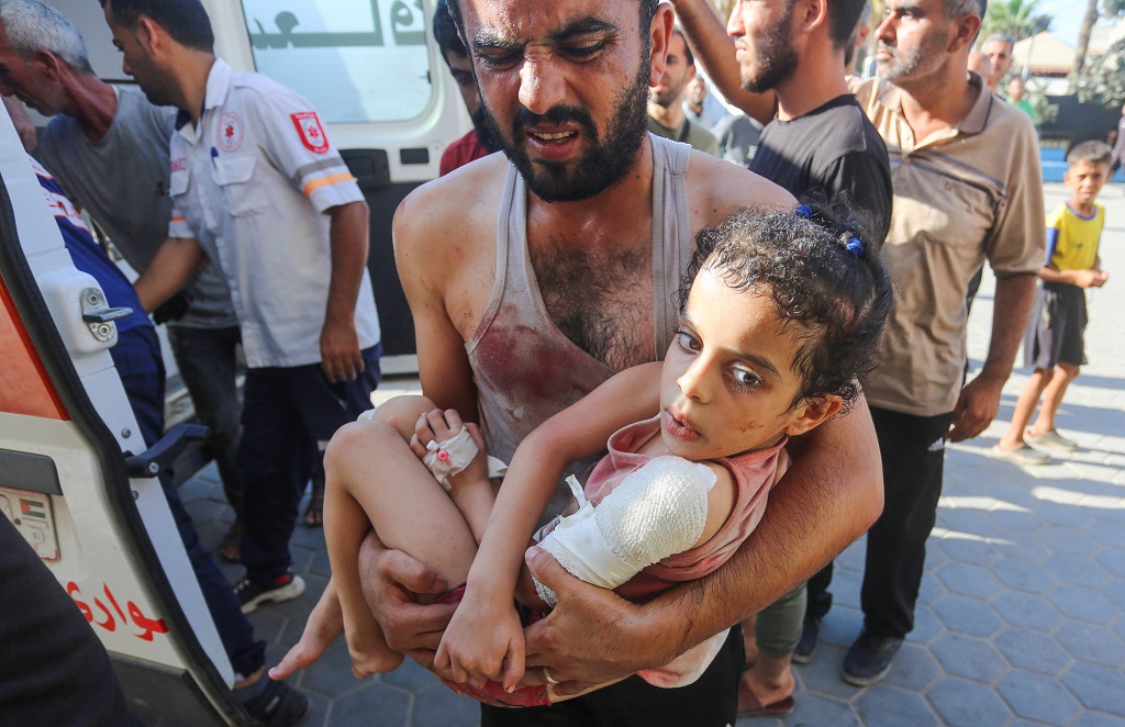 Jour 301 du génocide : des dizaines de civils tués dans les bombardements israéliens sur Gaza