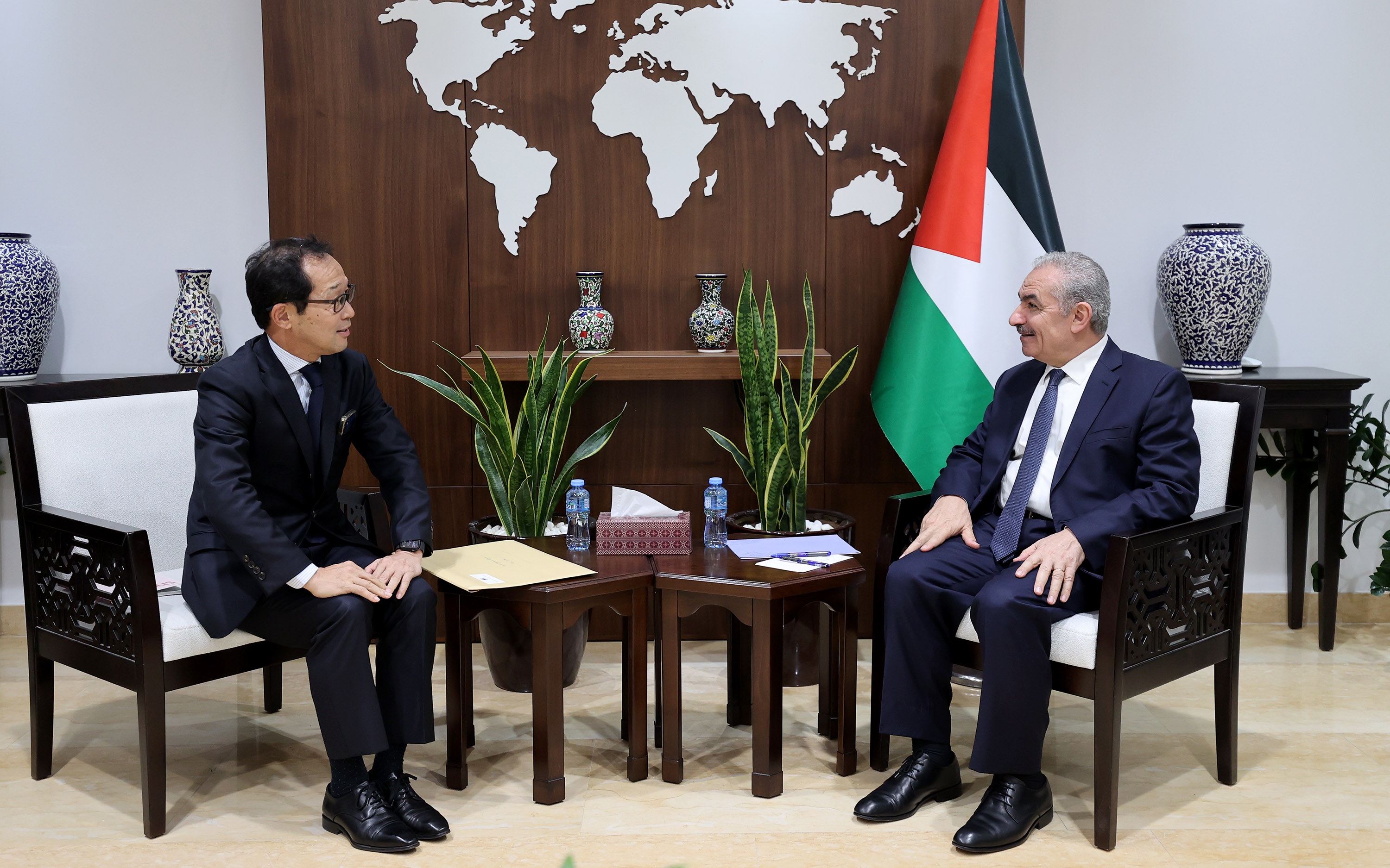  Discutions  palestino-japonaises  des derniers développements et du renforcement de la coopération