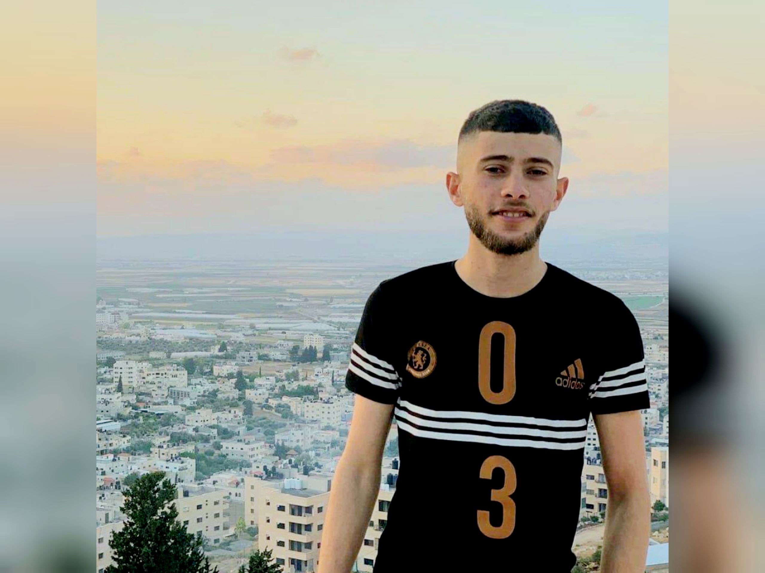 Un jeune Palestinien torturé par les forces d’occupation lors de son arrestation et interrogatoire 