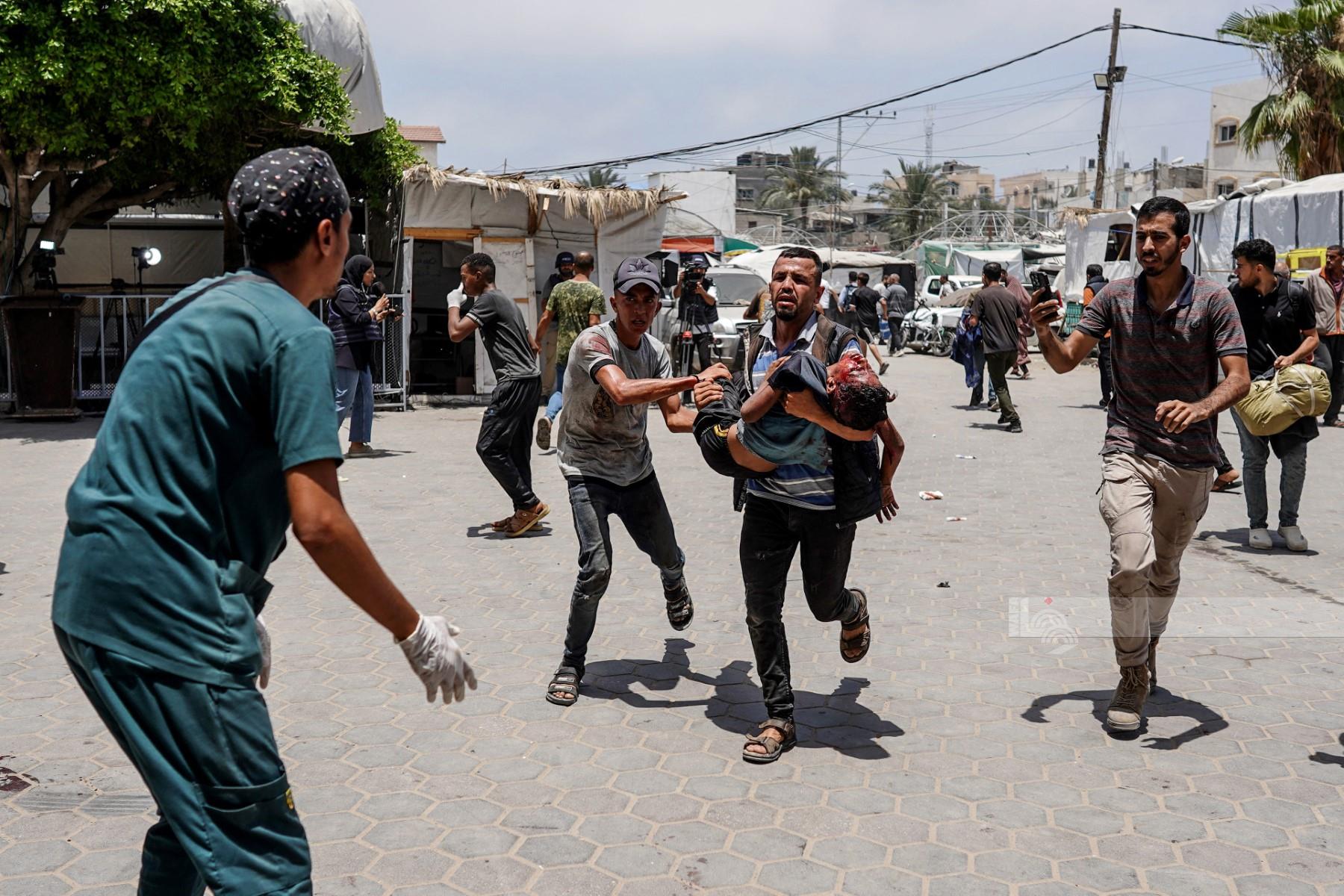 Cinq martyrs dans une frappe israélienne ciblant un groupe de civils   