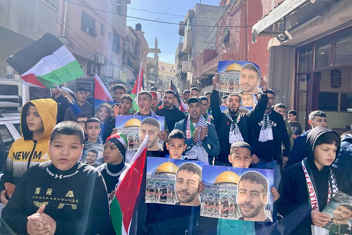 Des Palestiniens descendent dans les rues pour réclamer la libération du prisonnier malade, Abu Hamid