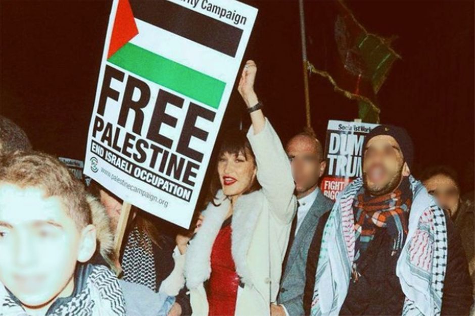  De nouveau, Bella Hadid prend position pour la Palestine 