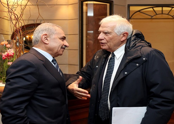 Shtayyeh discute avec Borrell des efforts européens pour un cessez-le-feu à Gaza 