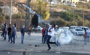 Confrontations avec l'armée israélienne à l'ouest de Ramallah