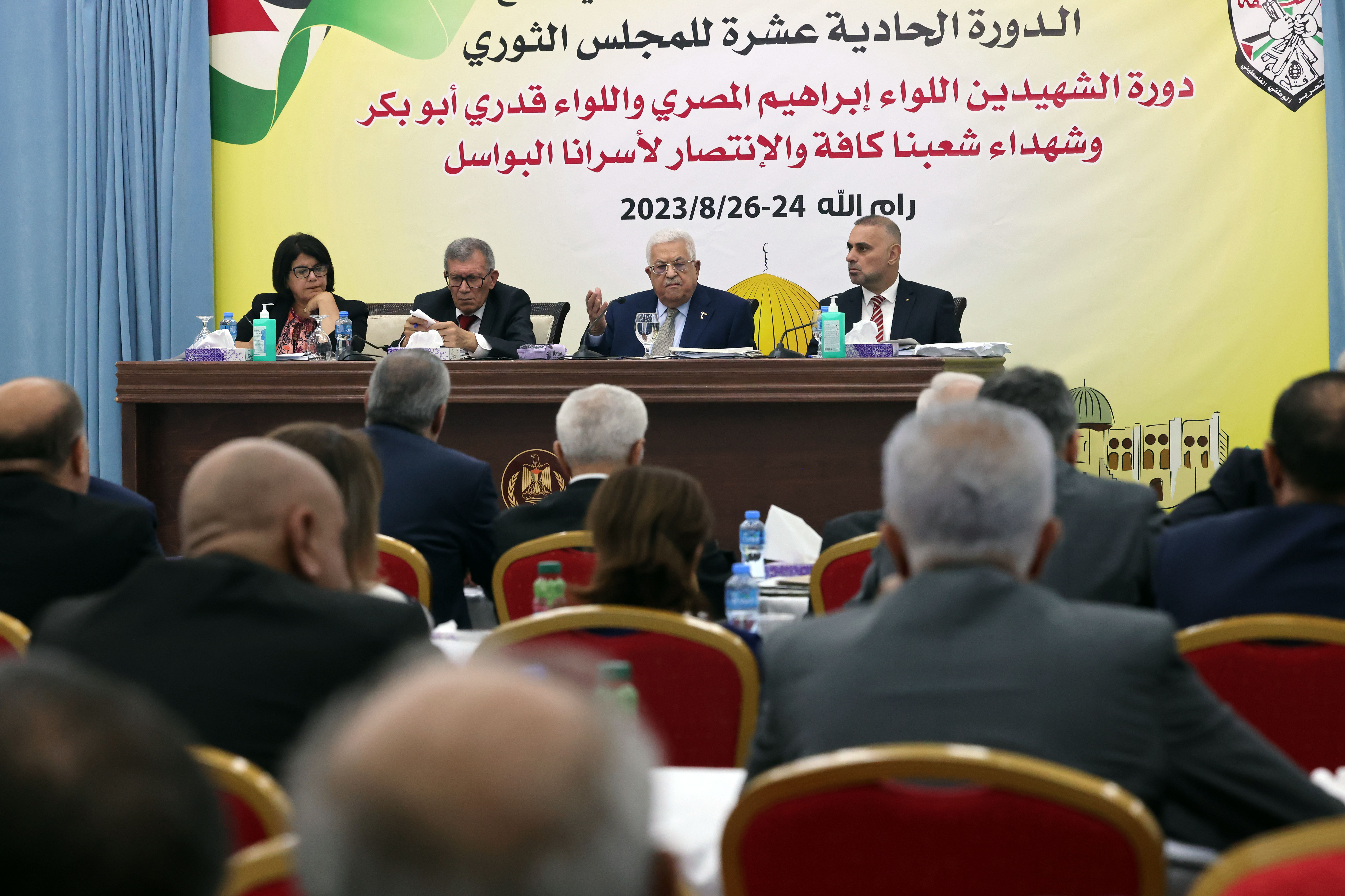 Le président dirige la 11ème session du Conseil révolutionnaire du Fatah