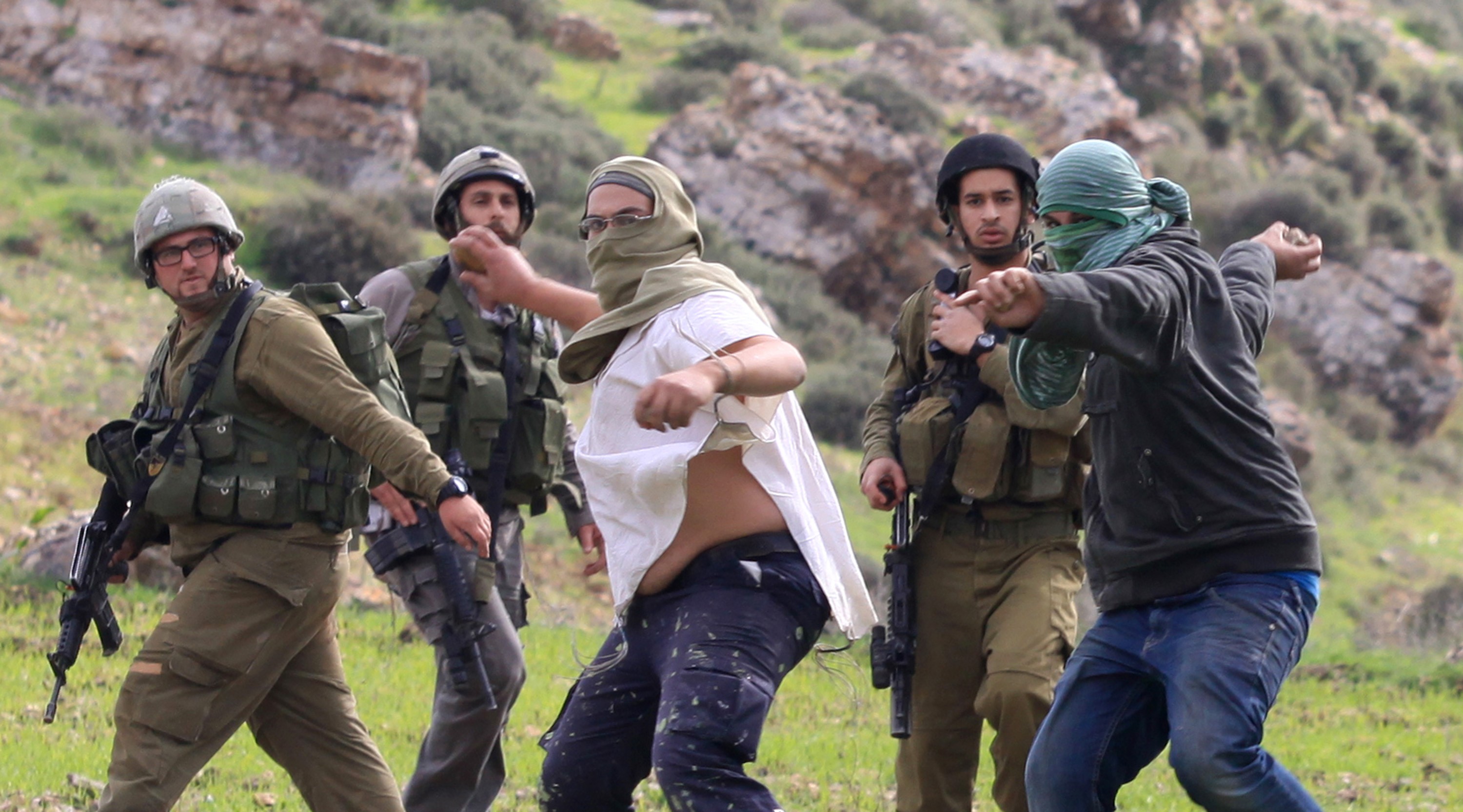 Des bergers Palestiniens attaqués par des colons israéliens à Masafer Yatta