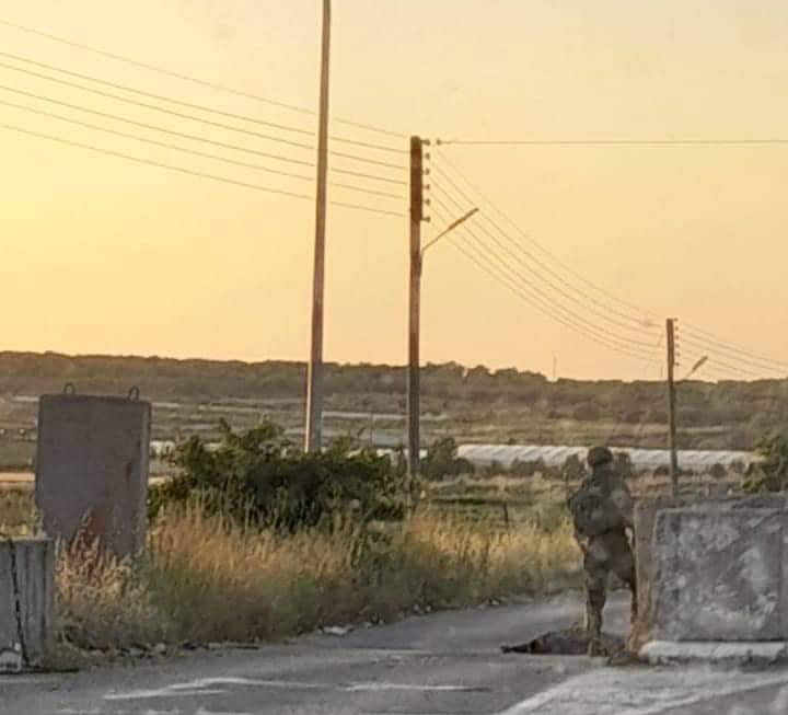 Les forces d’occupation israéliennes agressent un Palestinien près de Salfit, arrêtent deux à Jénine
