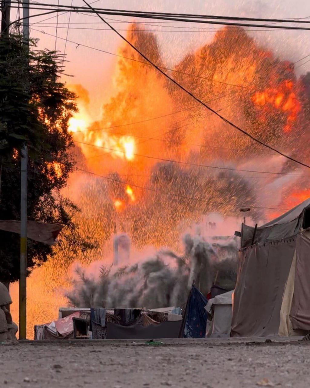 Jour 307 du génocide : des civils tués et blessés lors des bombardements israéliens ininterrompus sur Gaza