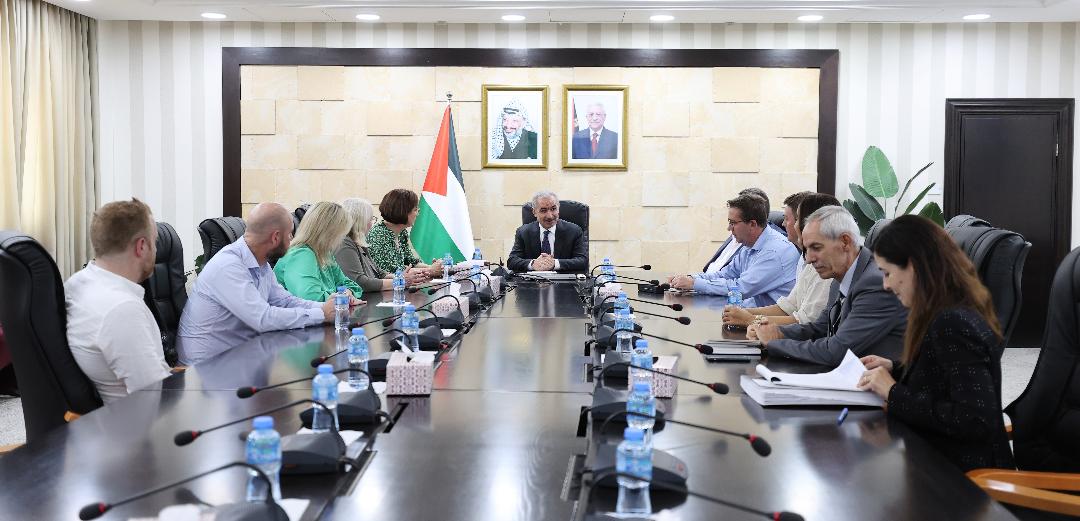 Shtayyeh appelle l’Australie à reconnaitre l’Etat de Palestine  